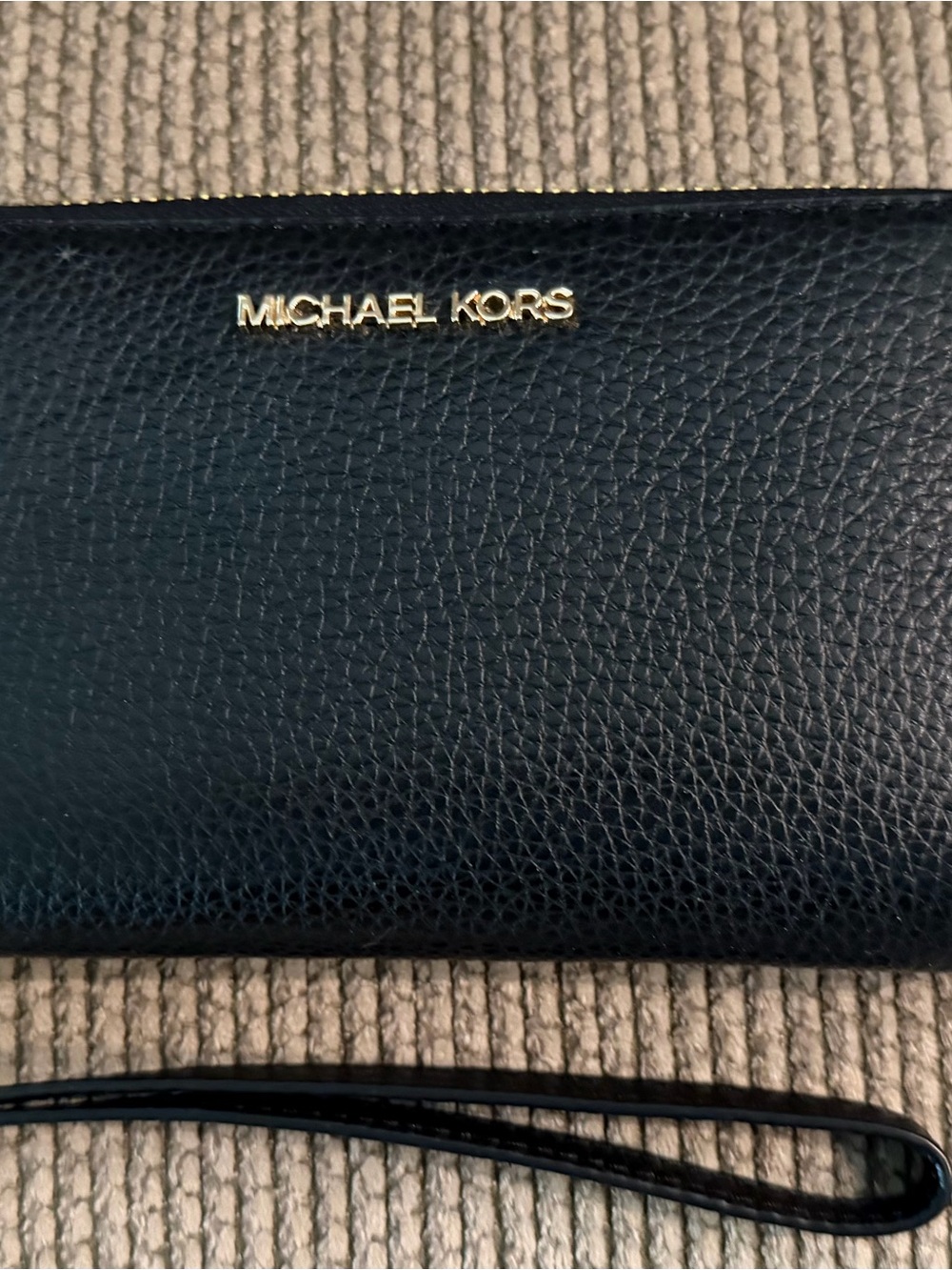 Michael Kors Jet Set Black Pebbled Wristlet